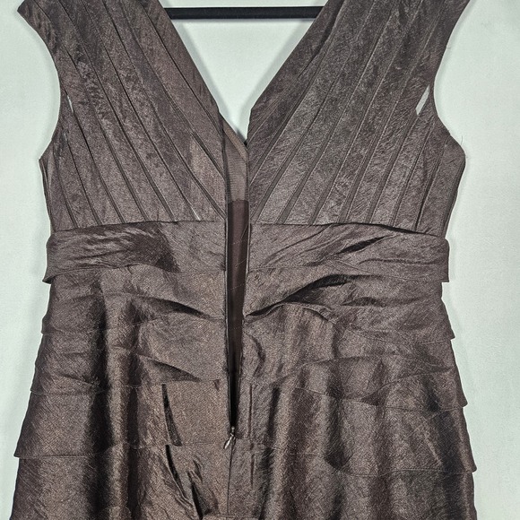 Adrianna Papell Dress sz 12 Brown V-neck Shutter Pleat Tiered Sleeveless Lined - Picture 11 of 14